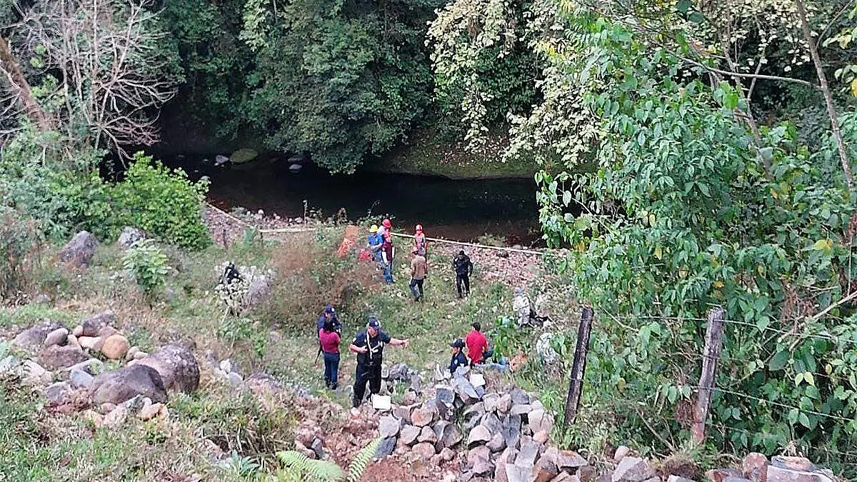 Localizan a hombre ahogado en Teocelo